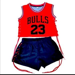 Chicago bulls jersey & shorts set NEW Small -XL